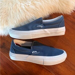 NWOT VANS SLIP-ON. BLUE. WS SIZE 8
